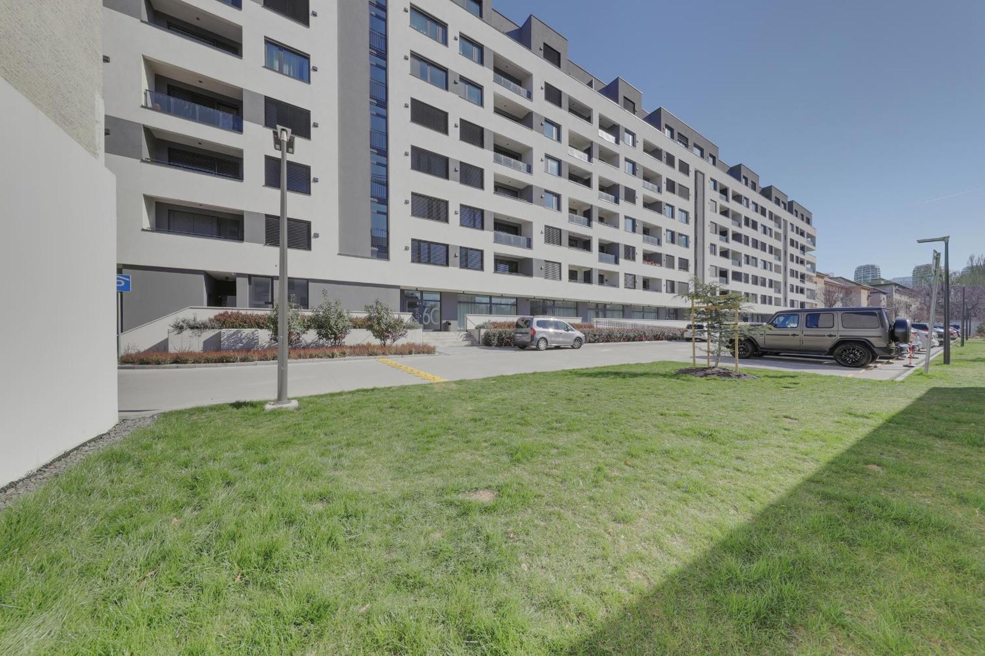 Bazova Apartment With Free Parking Bratislava Exteriör bild