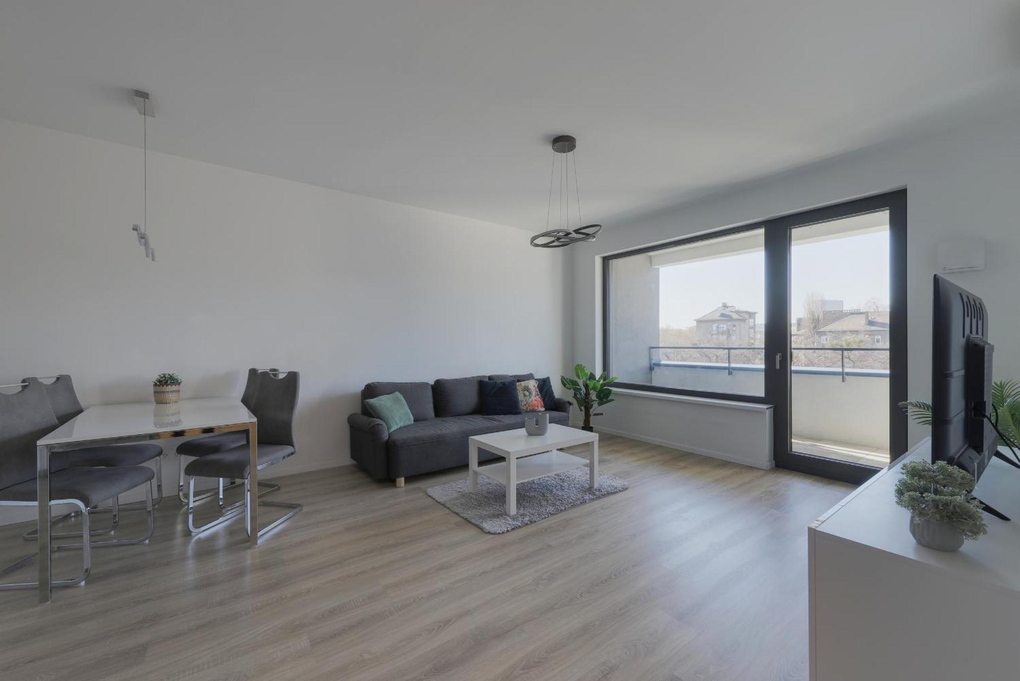 Bazova Apartment With Free Parking Bratislava Exteriör bild