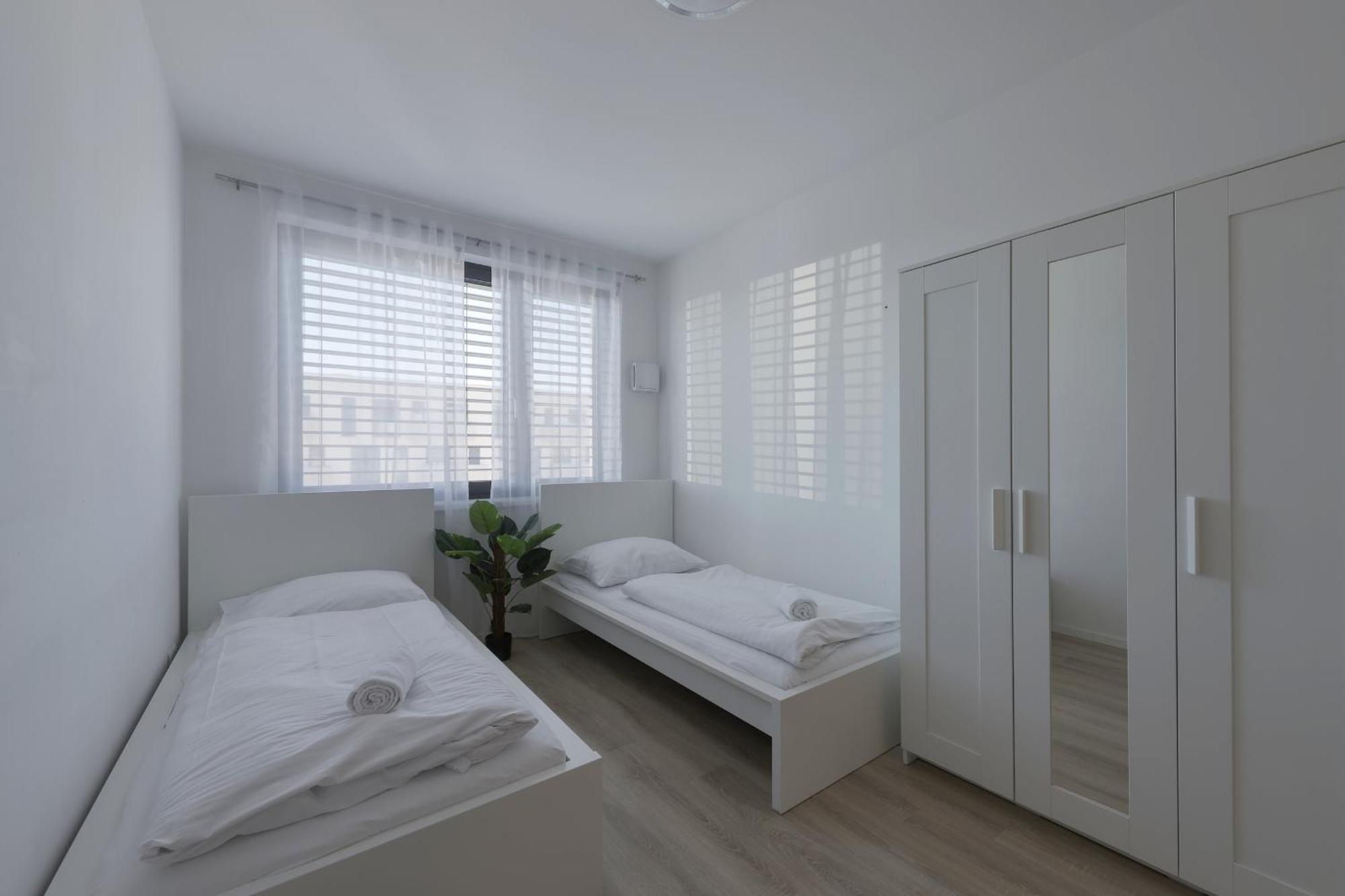 Bazova Apartment With Free Parking Bratislava Exteriör bild